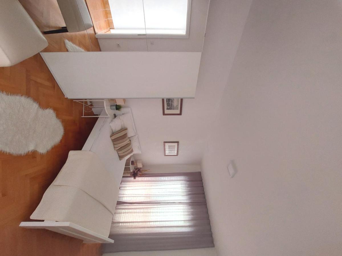 Gulin Apartments Vodice Exterior photo